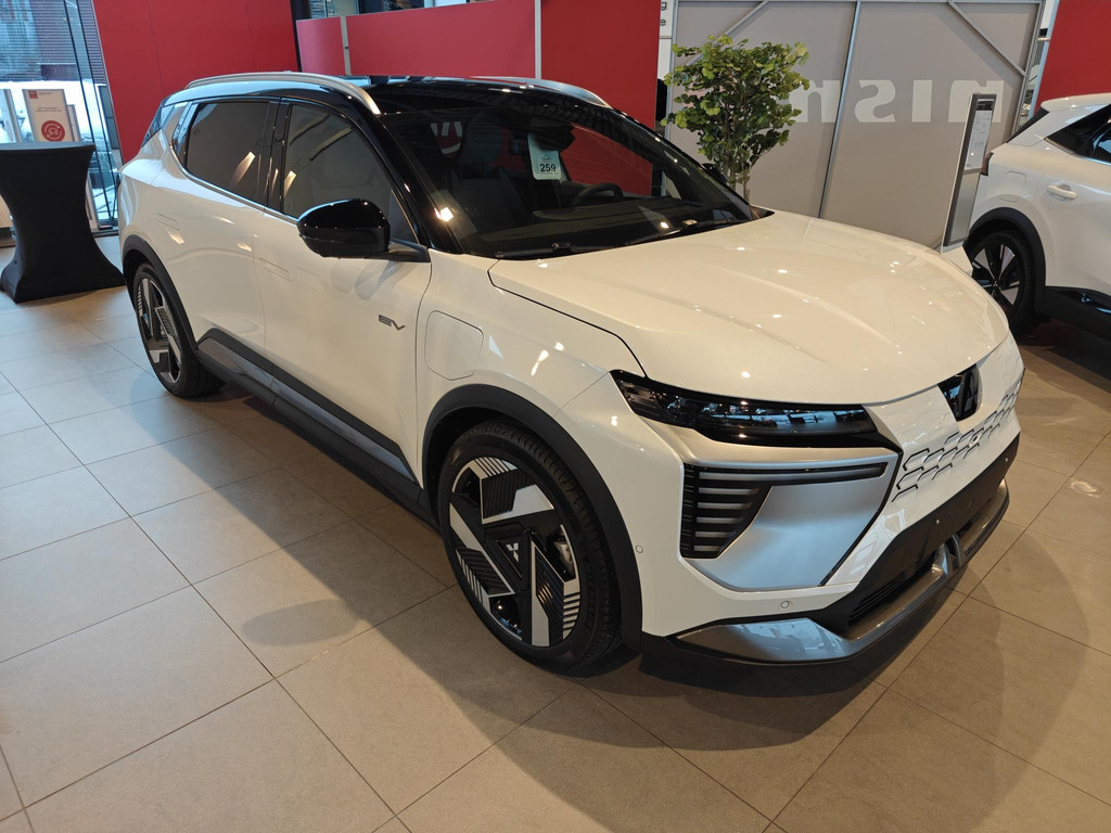 50567790-8.jpg