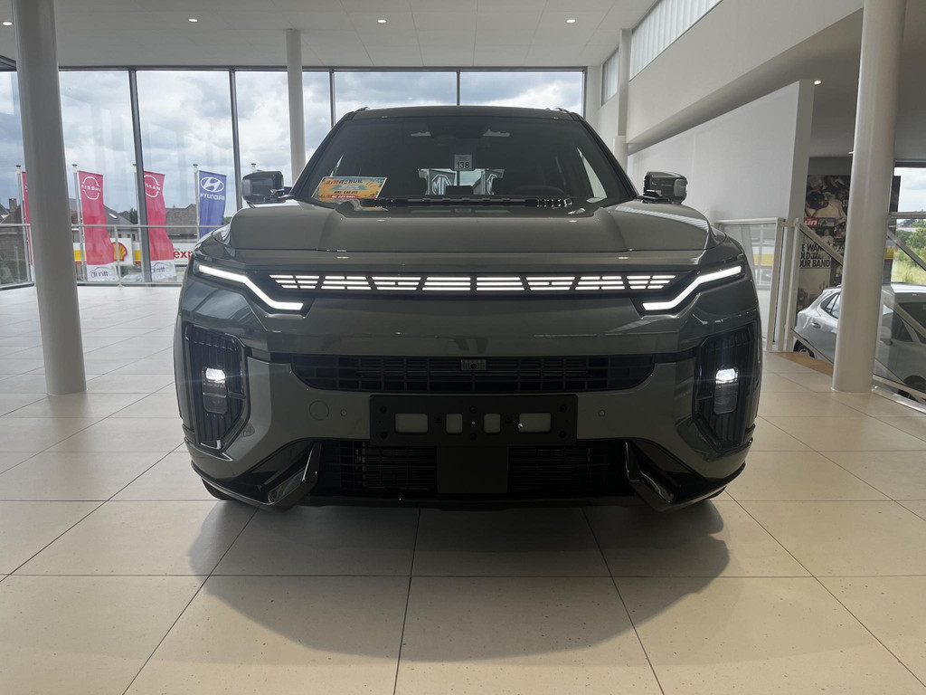 54173824-7.jpg